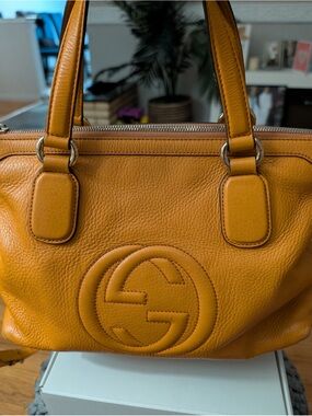 Gucci Mustard Leather Shoulder Bag with Embossed Logo